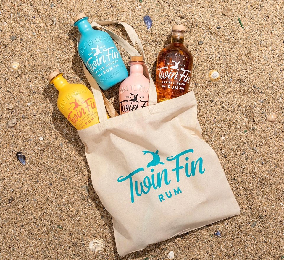 Twin Fin Rum Rum Brand Packaging Design