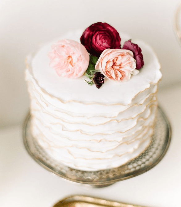 Budget Wedding Cake Budgeted Wedding