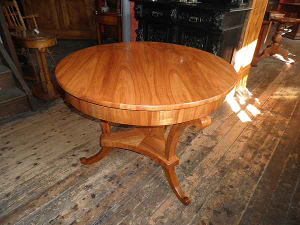 Biedermeier Tisch rund Antiquitäten Broßhauser Mühle Solingen
