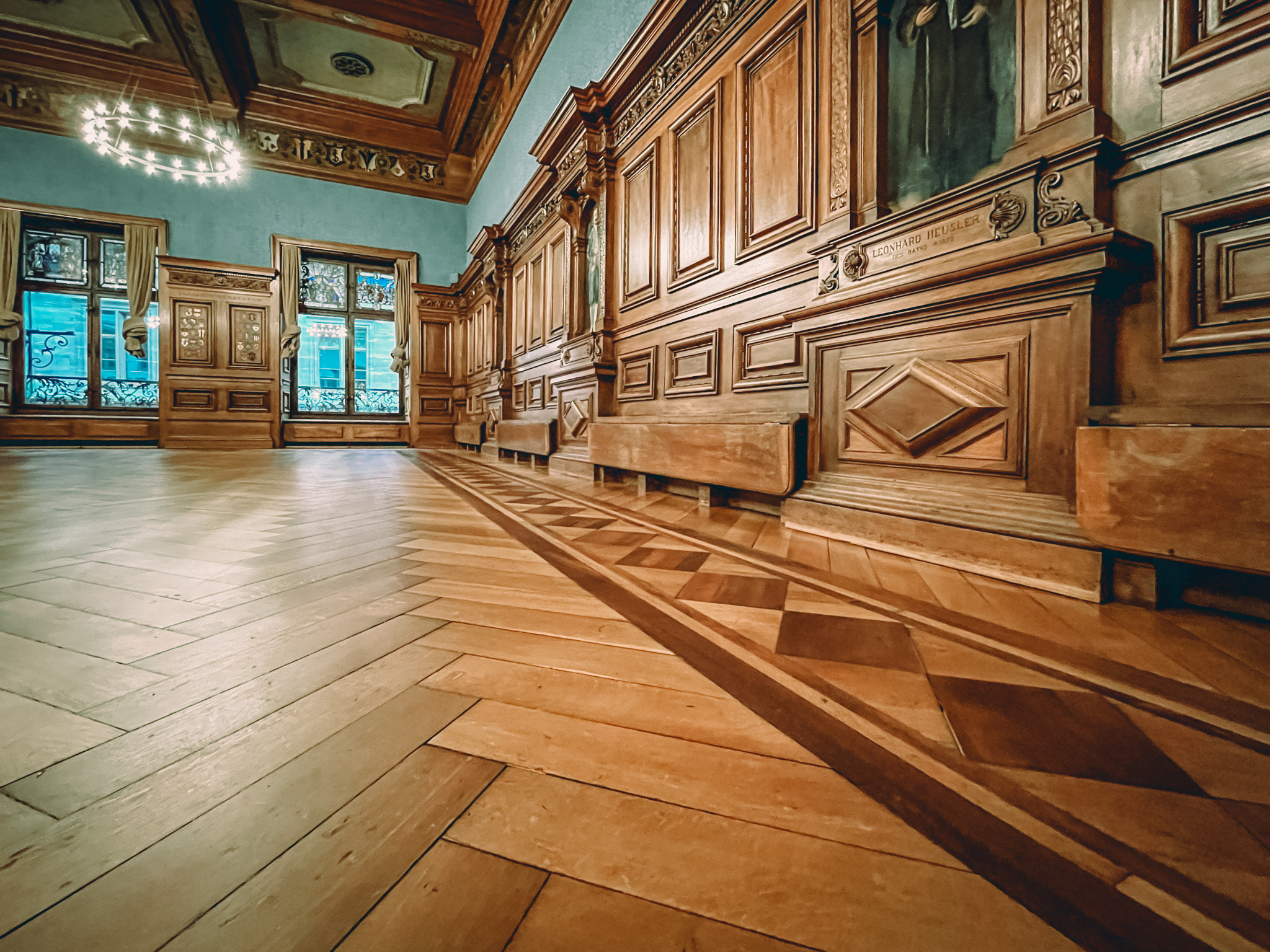 Buess AG — Schlüssel Zunft, Boden im Zunftsaal