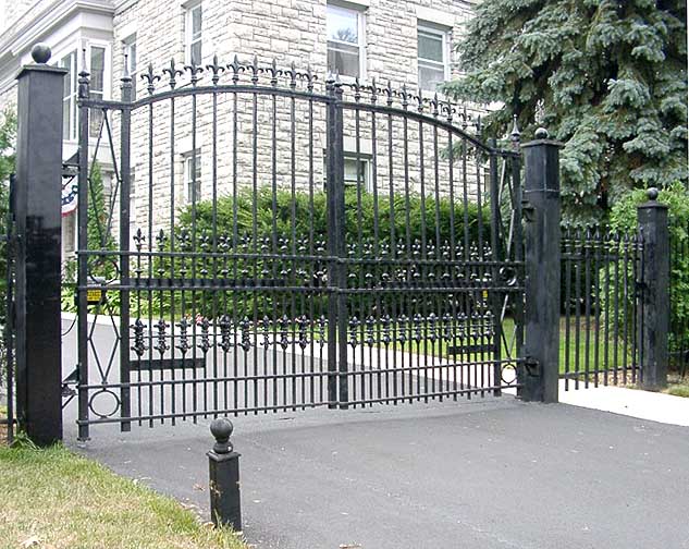 Charles Larkin House