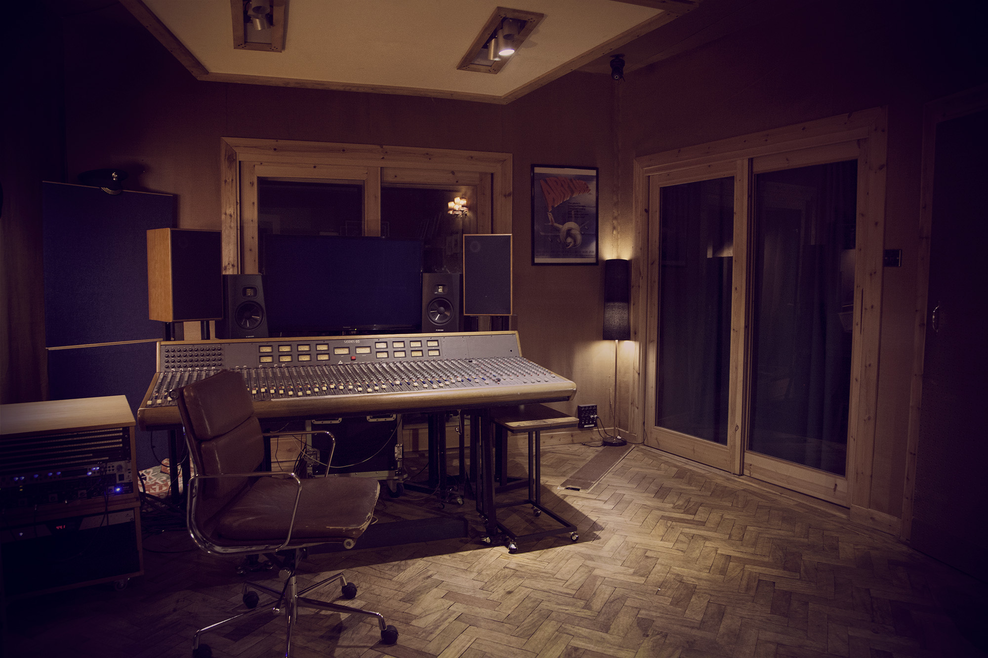 BUFFALO STUDIO Music Recording Studio London