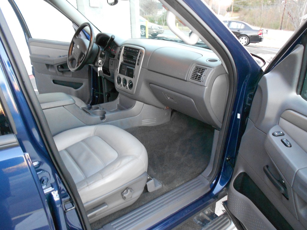 2005 FORD EXPLORER XLT 4X4 3RD ROW SEATING
