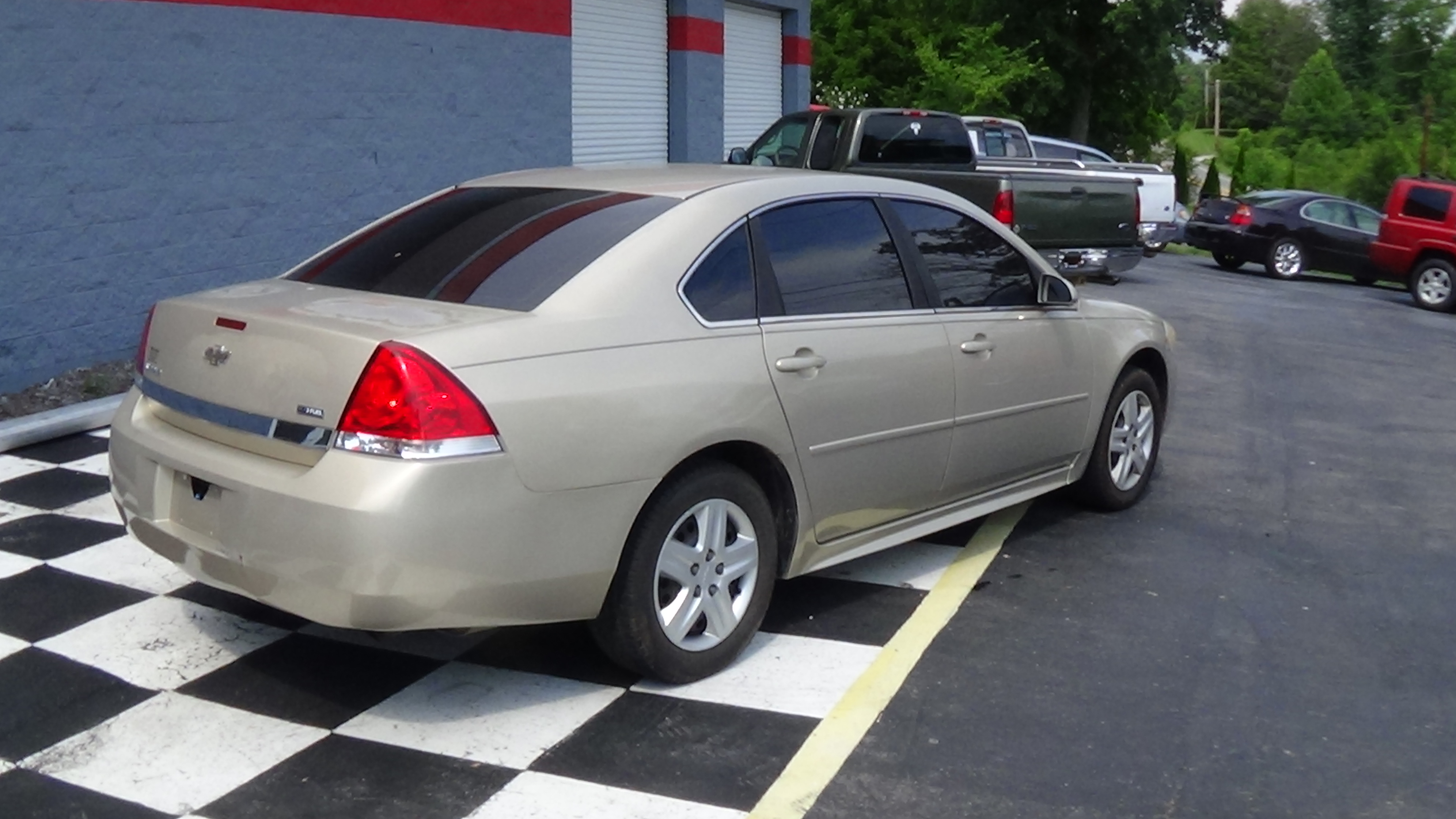 2010 CHEVROLET IMPALA | BuffysCars.com