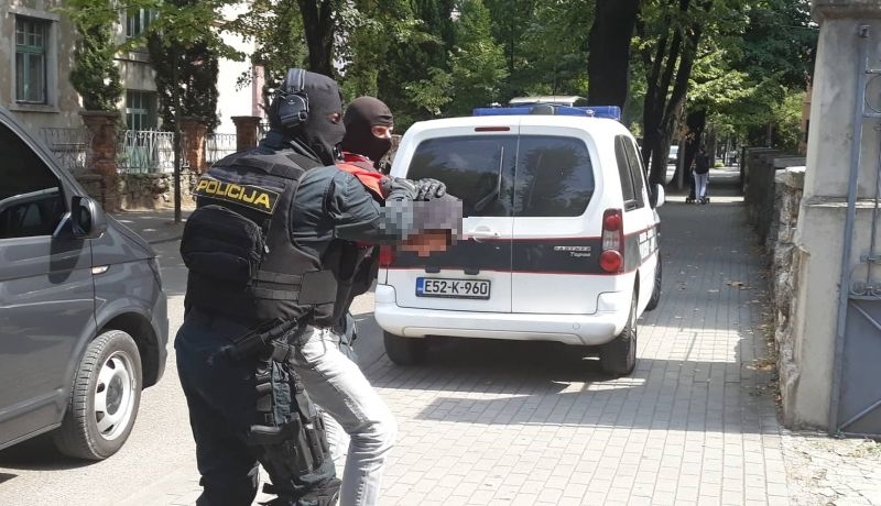 Fingirali sabraćajne nesreće FUP uhapsio zamjenika