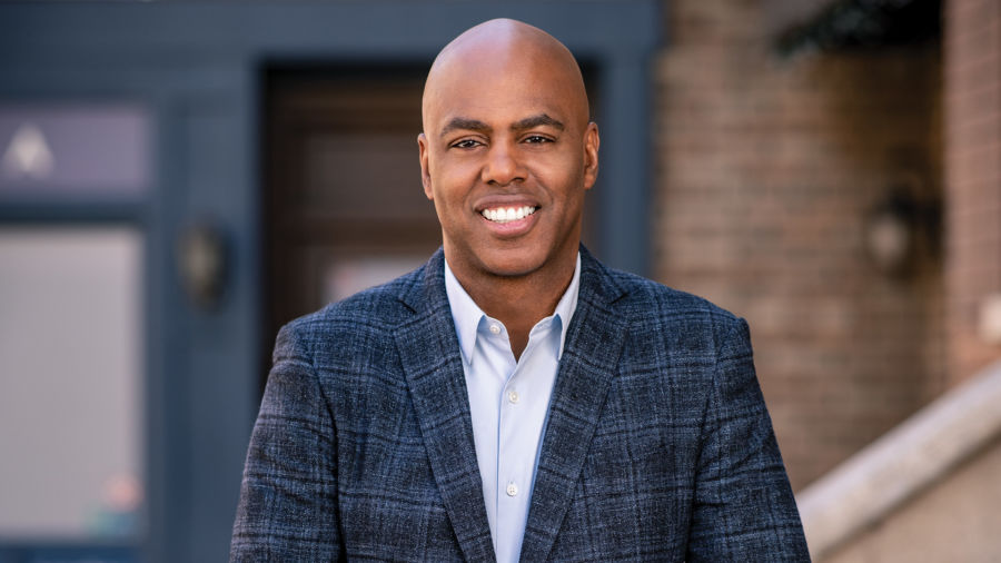 What Is Kevin Frazier, Host Of “Entertainment Tonight,” Worth