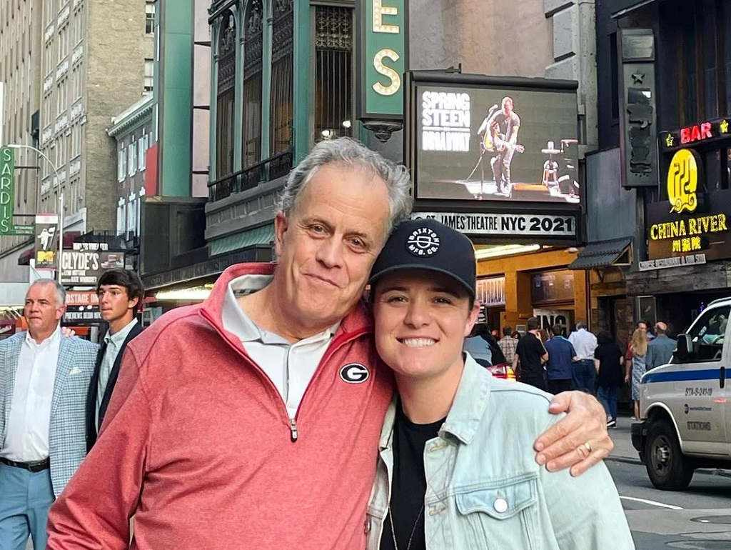 Who Are Country Singer Lily Rose Mom And Dad? Meet Neil Hondo