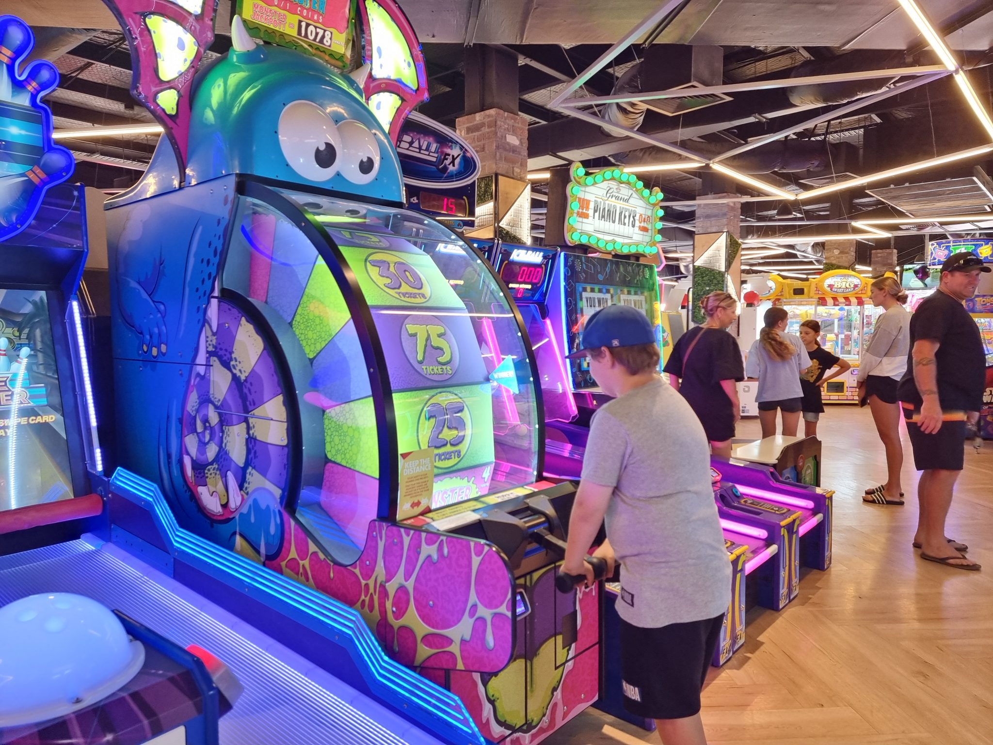 Timezone, Fremantle Buggybuddys guide to Perth