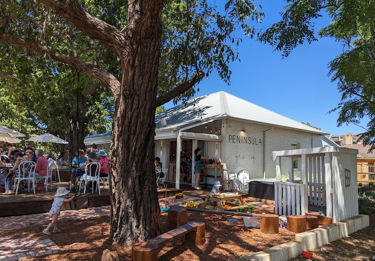 Peninsula Farm Cafe, Maylands Buggybuddys guide to Perth