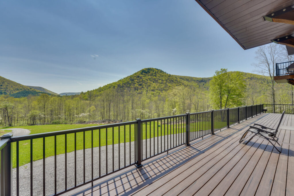 Bugle Hollow Lodge Near Benezette, PA Vacation Rental