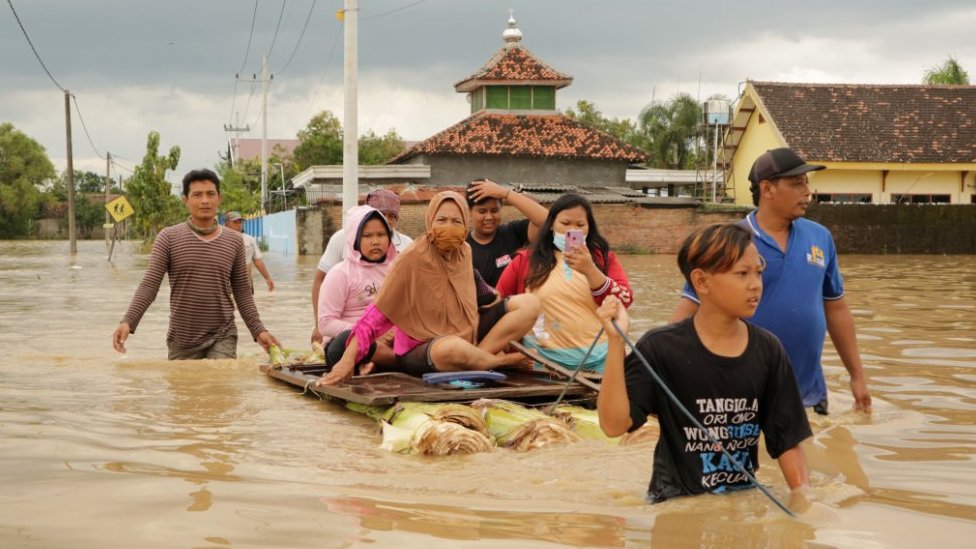 Perubahan ruang dan interaksi antarruang akibat faktor iklim negara Asean