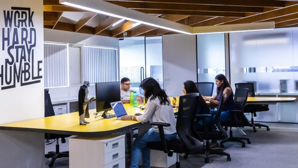 Apa Itu Virtual Office dan Contohnya