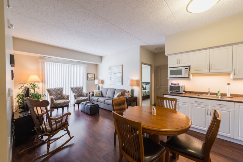 Suites Buhler Active Living Centre