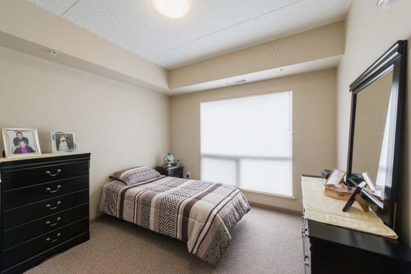 Suites Buhler Active Living Centre