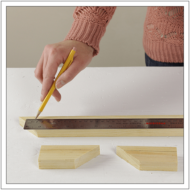 Build a Storage Entry Shelf Build Basic