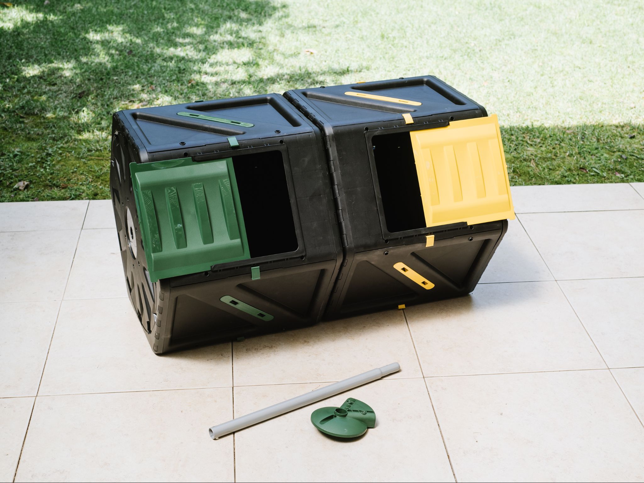 105X2 assembly Miracle Gro composters assembly guide