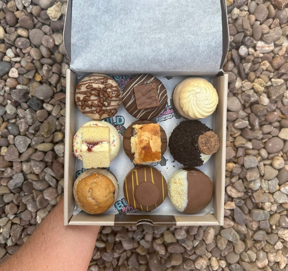 Middle eastern Brownie box Build & Bake