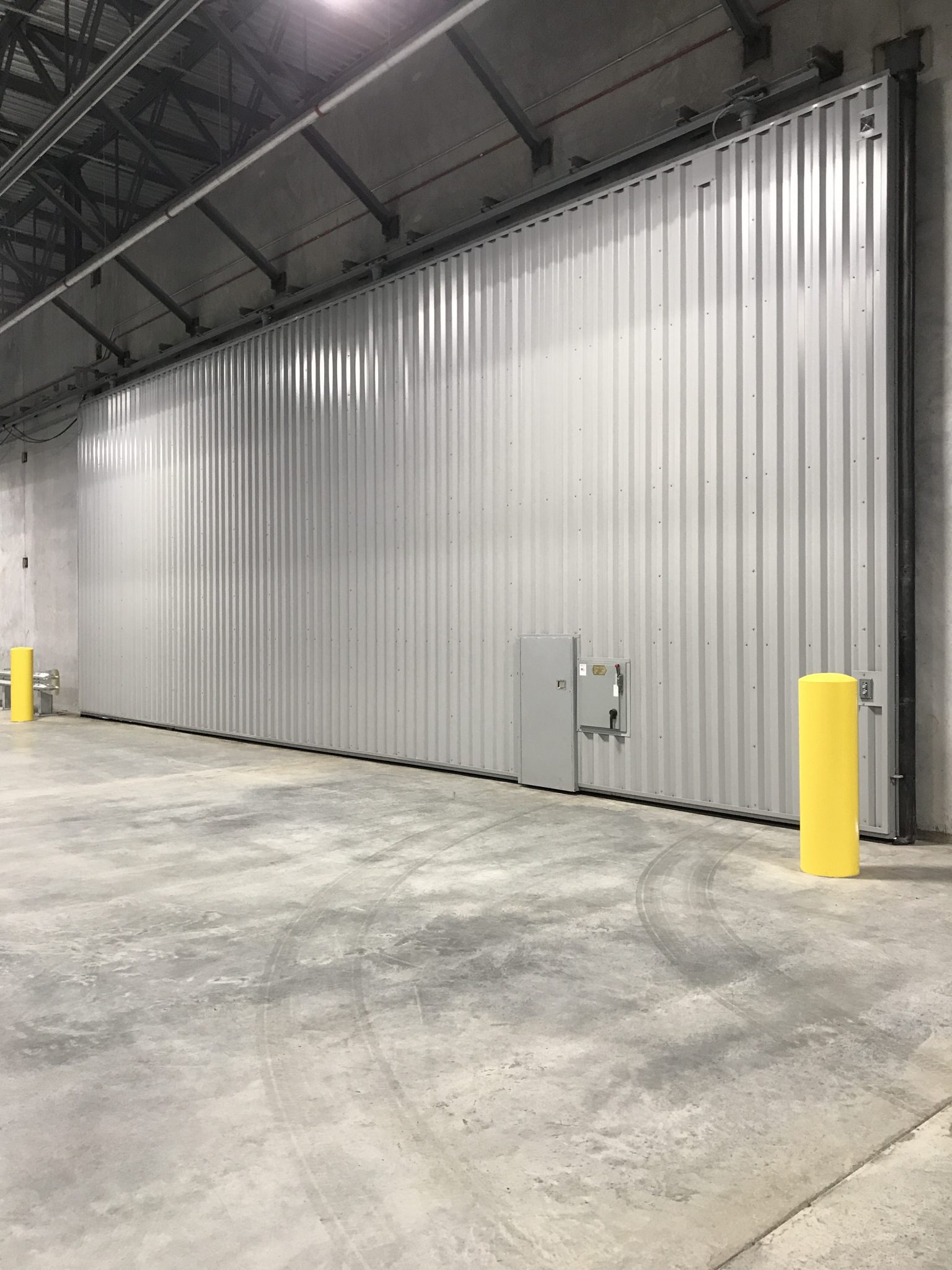 COMMERCIAL DOOR INSTALLATION & SERVICE Builders Chicago