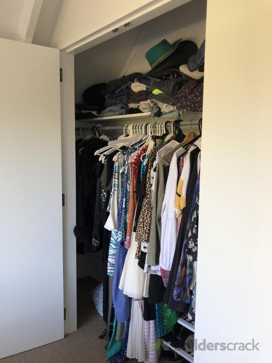 Wardrobe ( 393736) Builderscrack