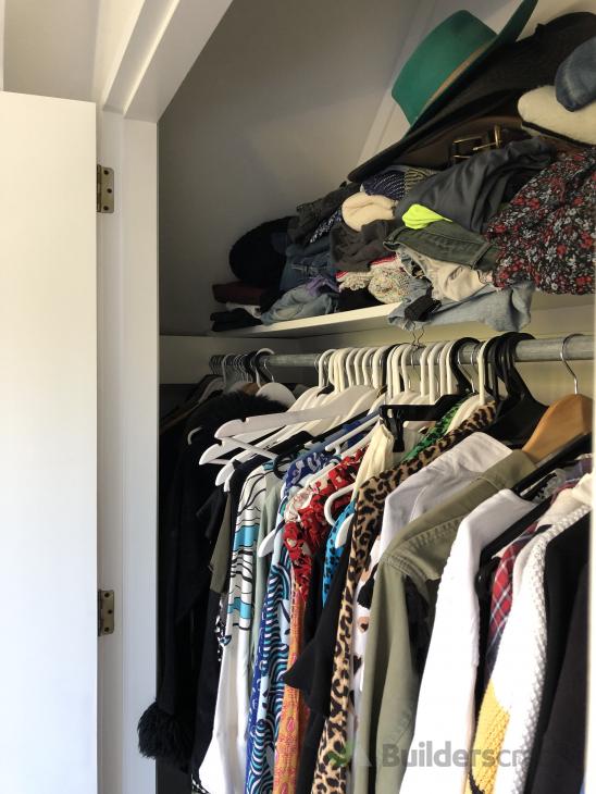 Wardrobe ( 393736) Builderscrack