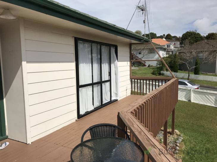 Retractable Awning (3m) installation ( 526449) Builderscrack