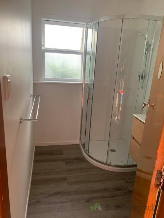 Operation Bathroom Fix ( 553562) Builderscrack