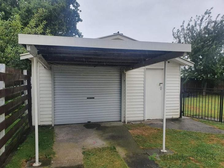 Garage extension ( 576266) Builderscrack