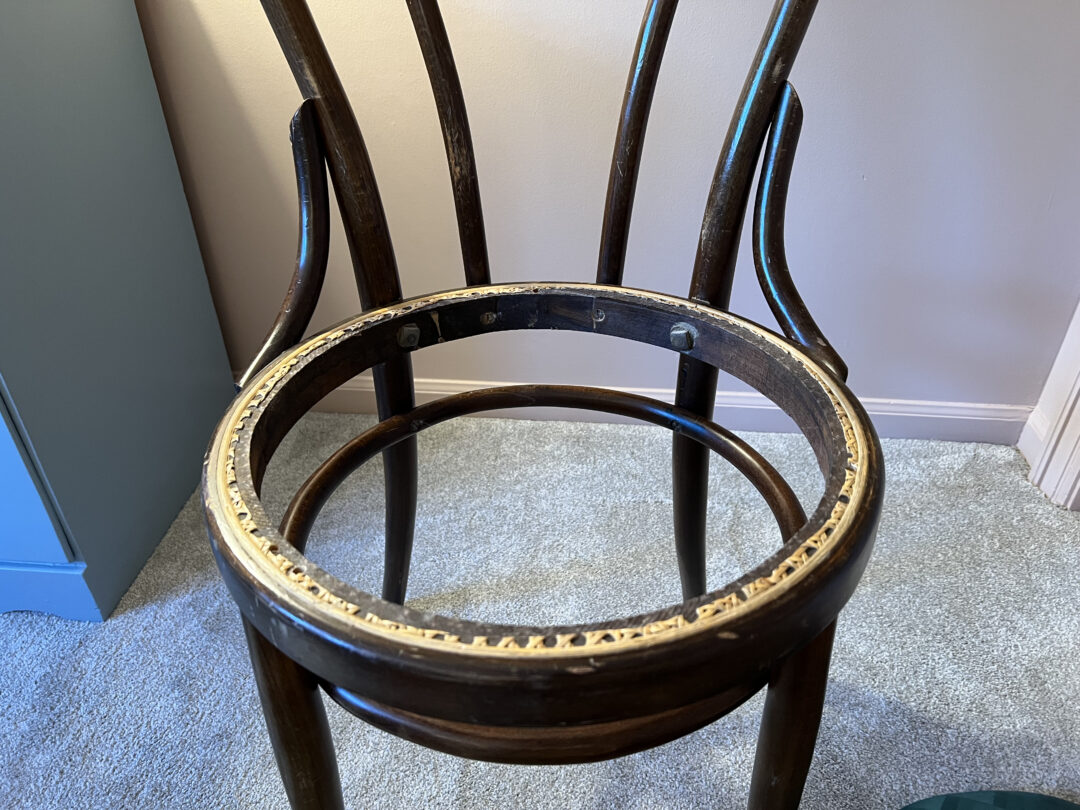 How to Recover a Chair Cushion without Sewing! Building Bluebird