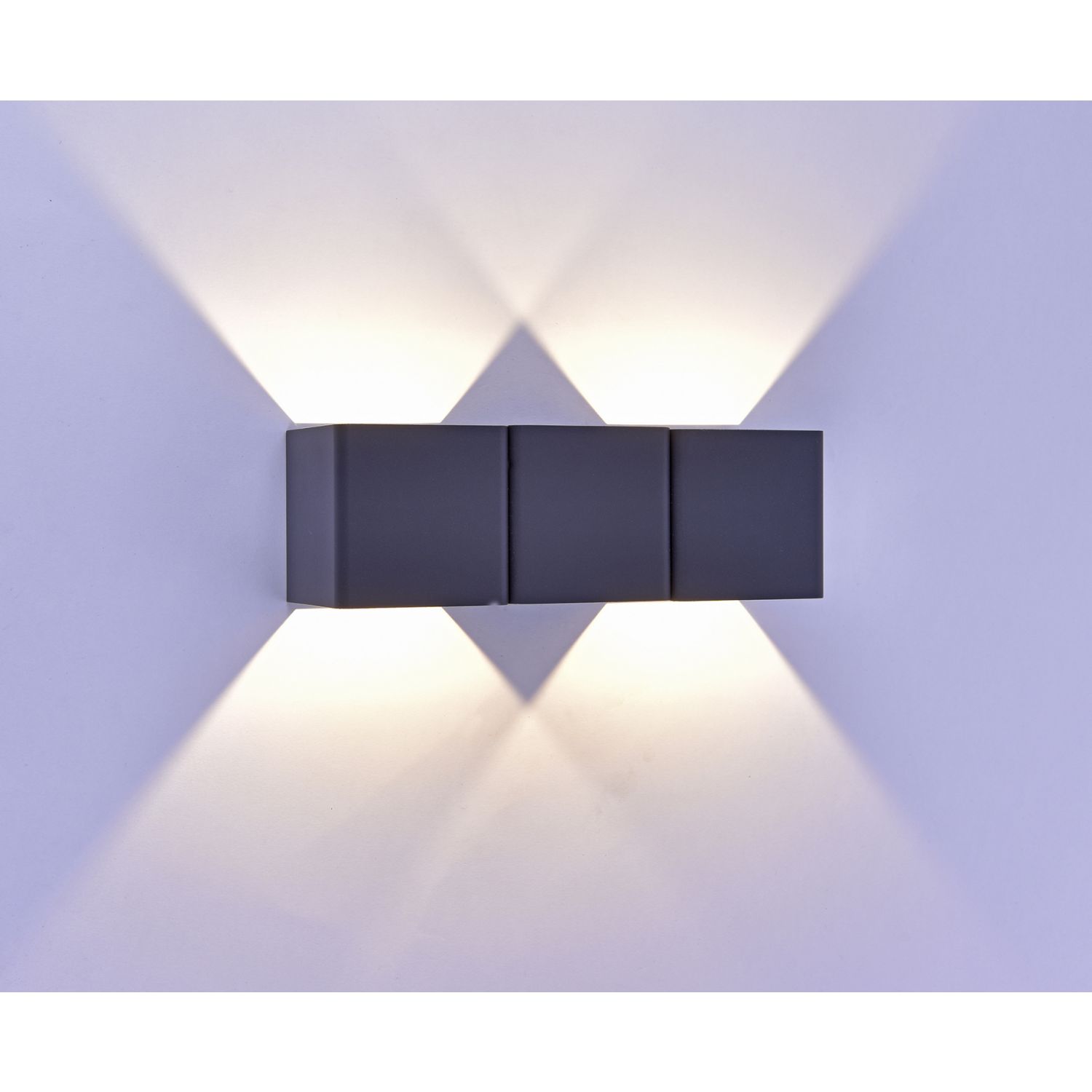 Paul Neuhaus Wandlamp – Building Depot Suriname