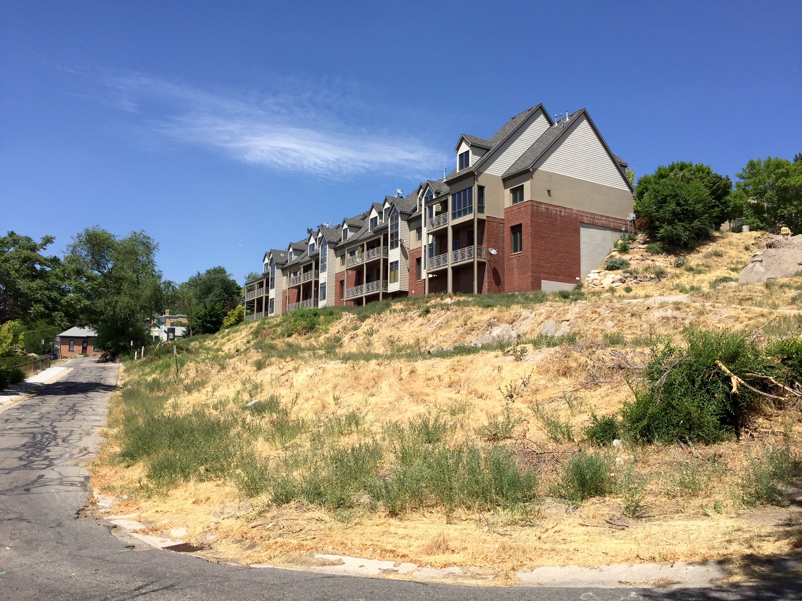 Almond Street Townhomes Building Salt Lake