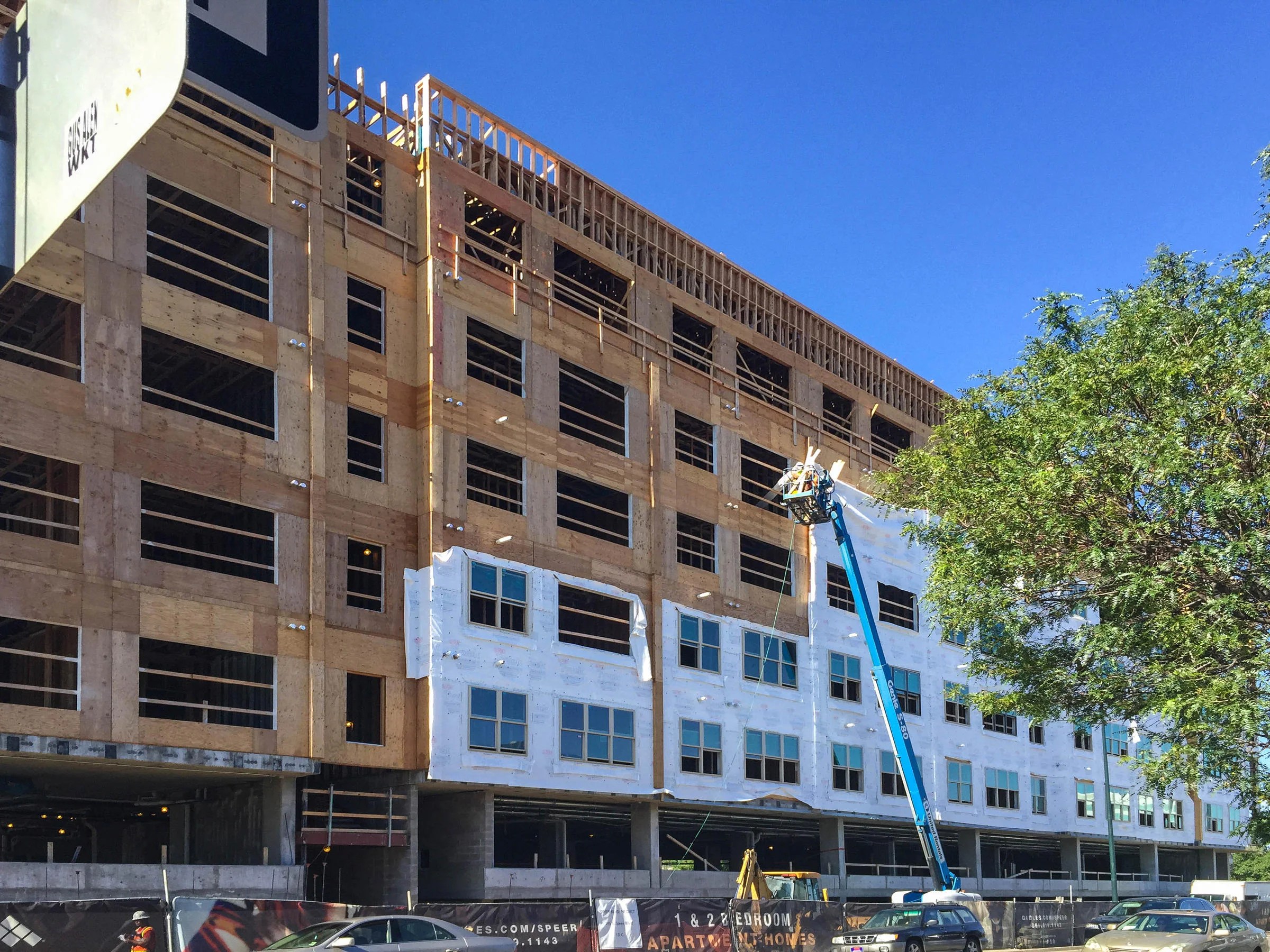 Speer Boulevard Apartments