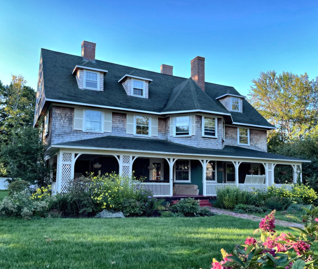 Mount Desert Island Buildings of New England