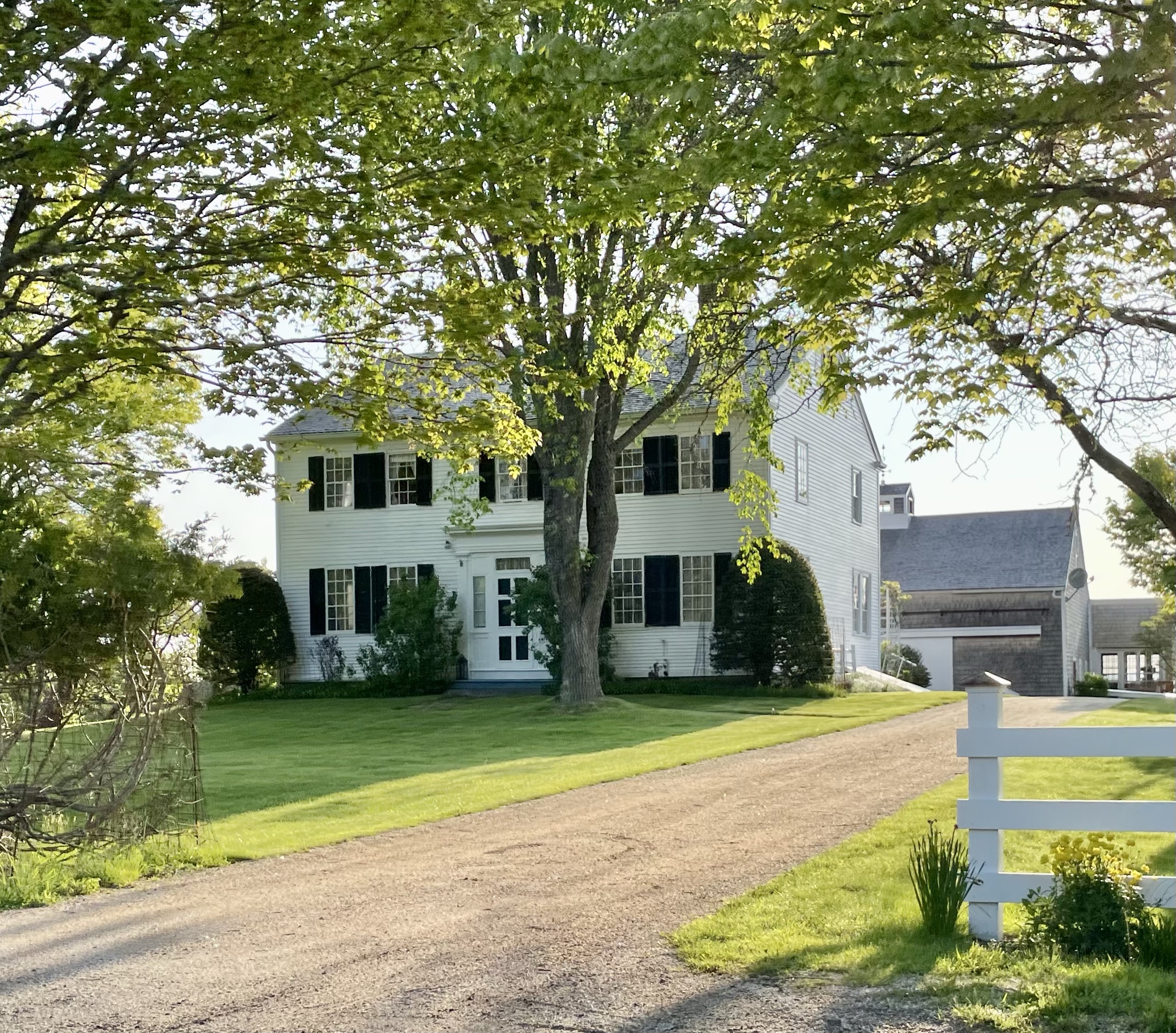 E. B. White House // 1795 Buildings of New England