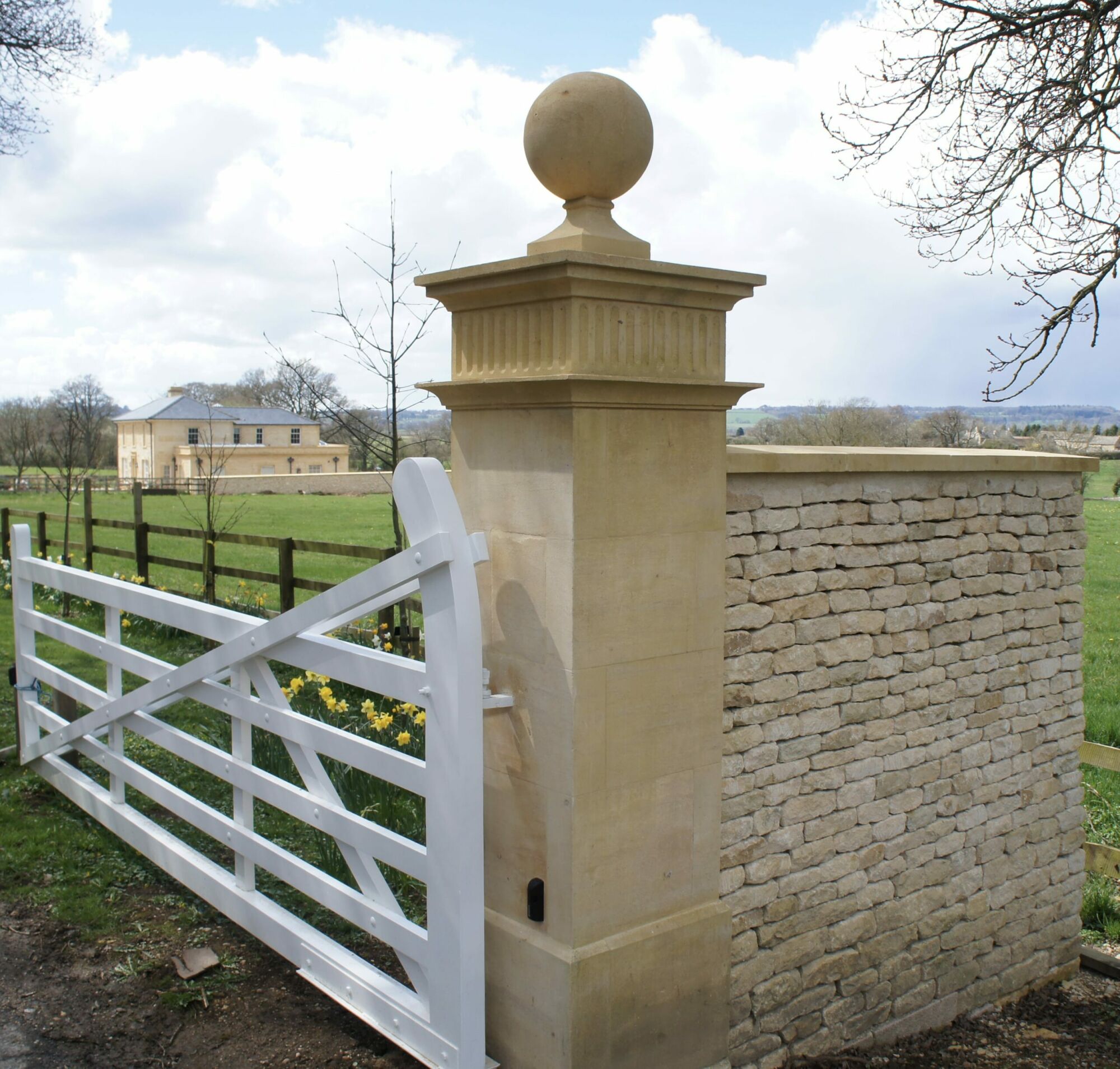 Stone gate piers Building Stone