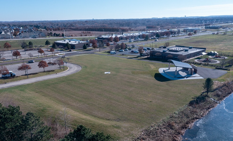 Oswego Entertainment Center (Oswego, IL) Build Integral