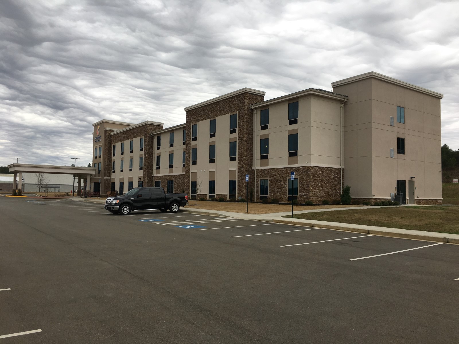 Comfort Inn East Ellijay BUILDLINE