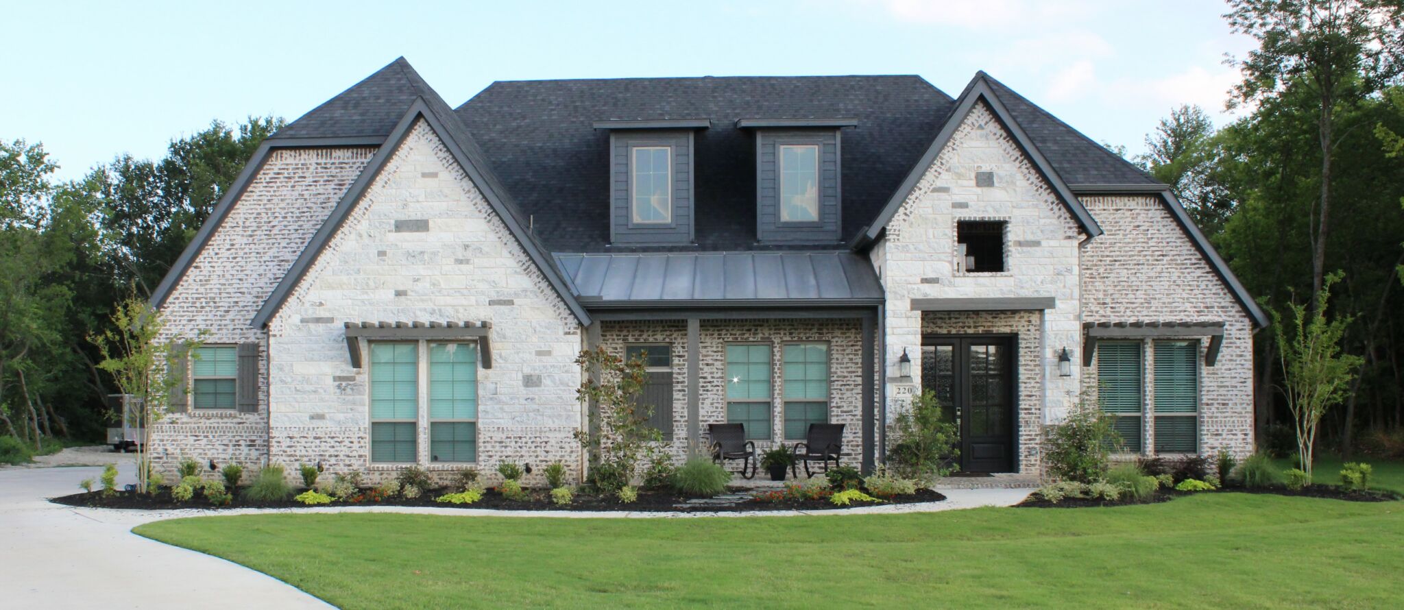 Hidden Lakes, Gunter Build Paragon