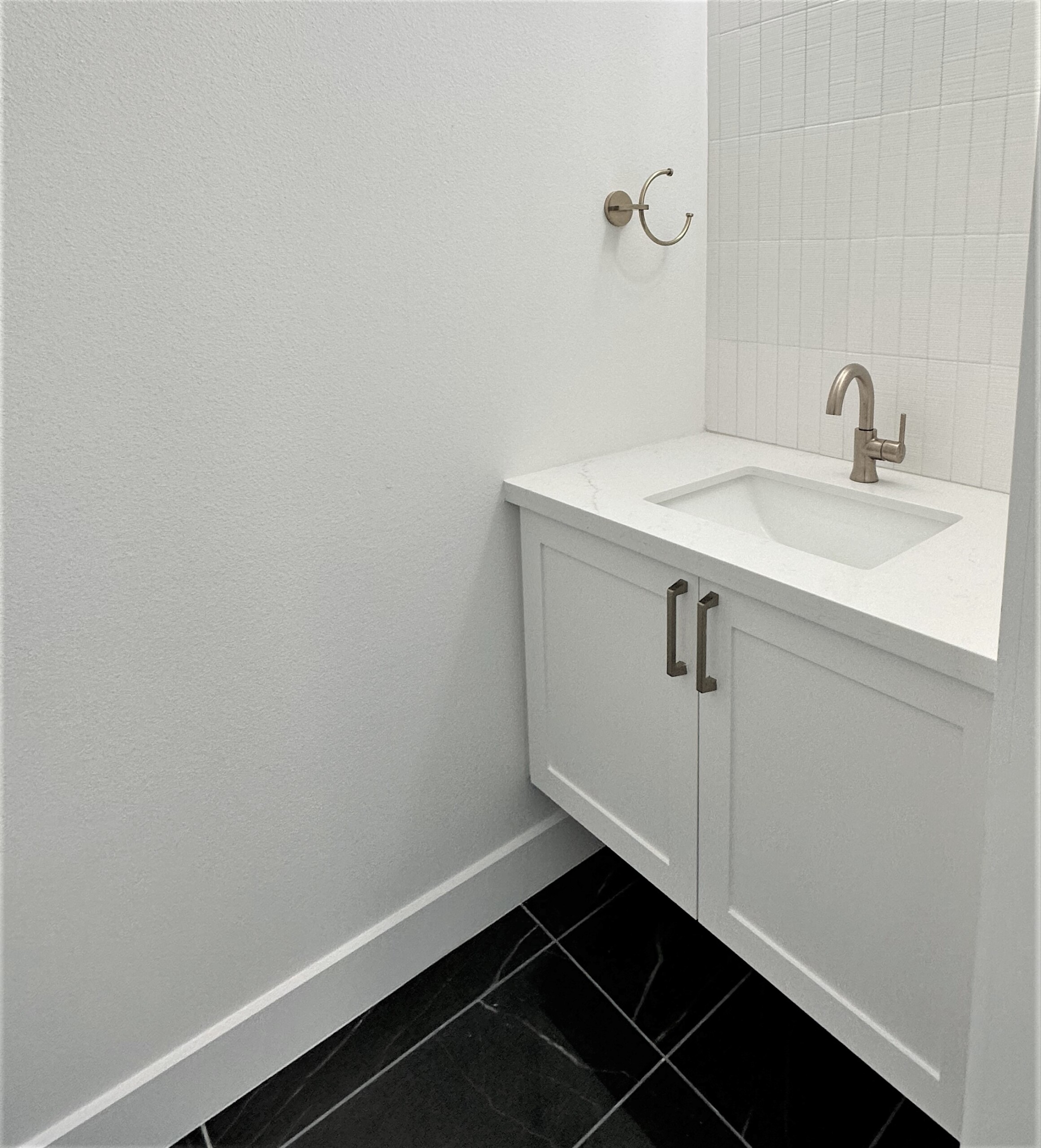 The Bridges, Gunter Build Paragon