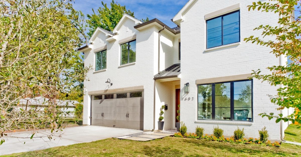 Should you build a singlestory or twostory house? BuildTX Solutions