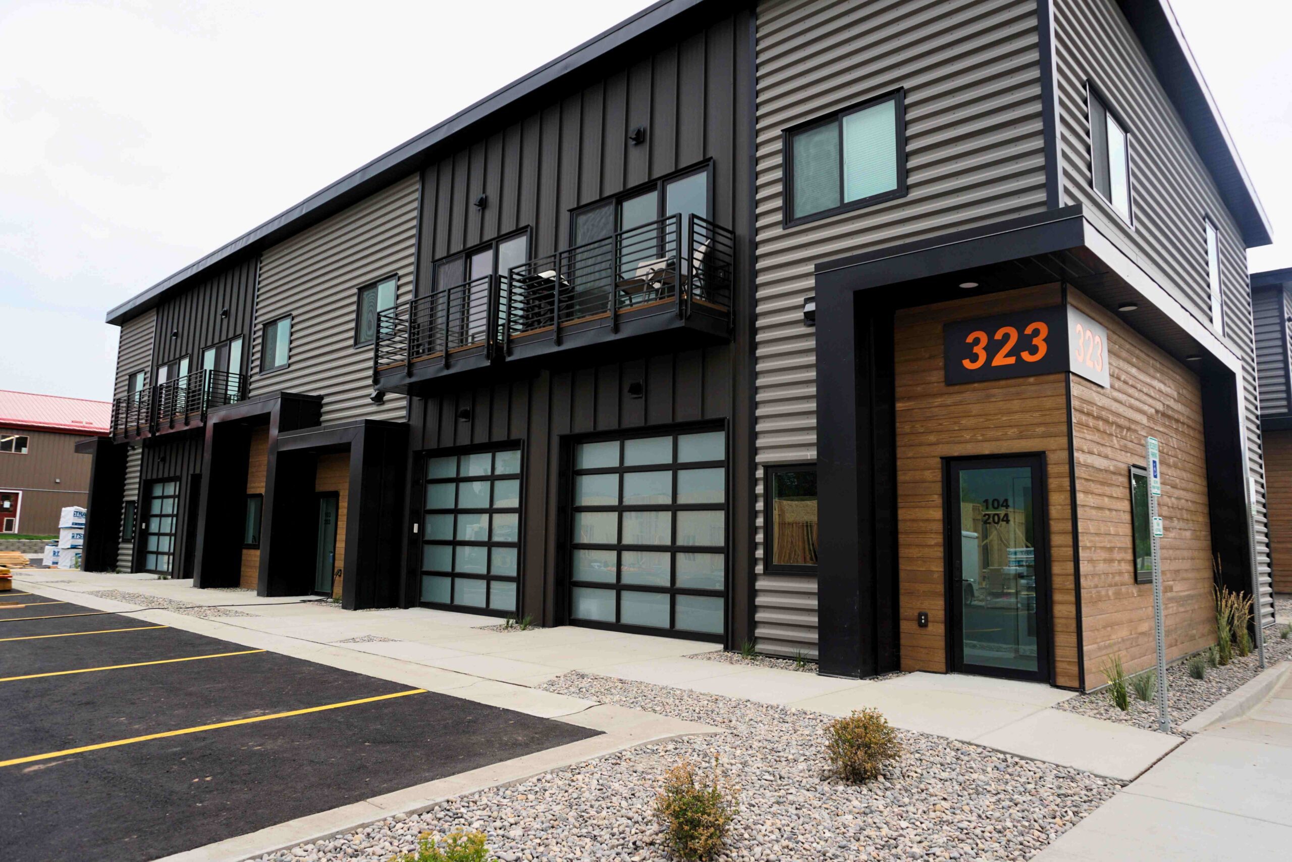 COMMERICIAL BUILDING Blanton Homes