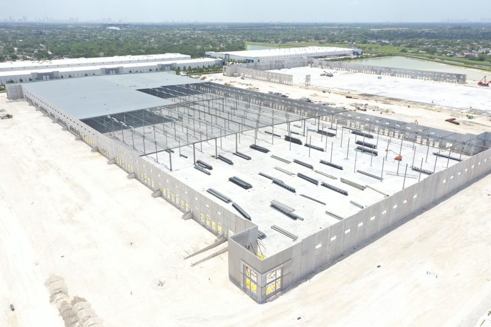 Bridge Point Commerce Center West Hernandez Construction & Development