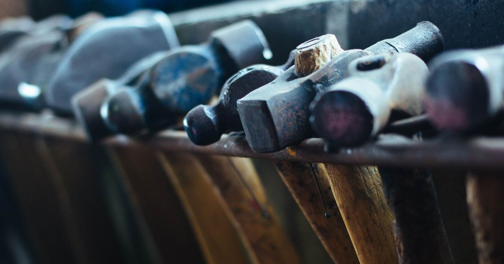 Choosing the Correct Hammer Holmes Building Materials