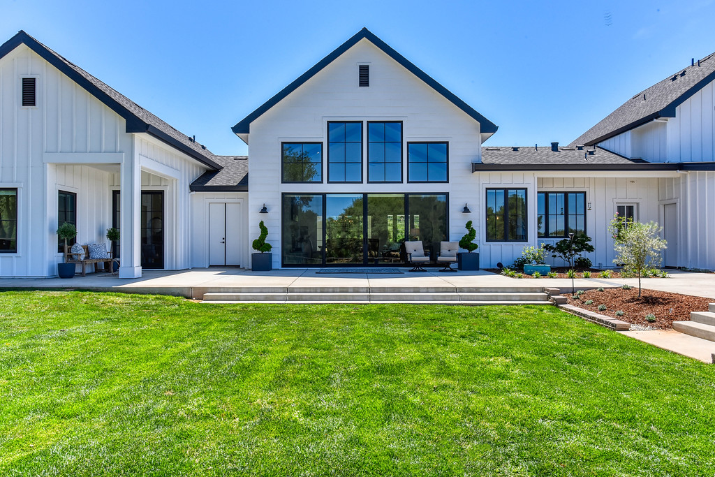 Newcastle Farmhouse Interior Design by Design