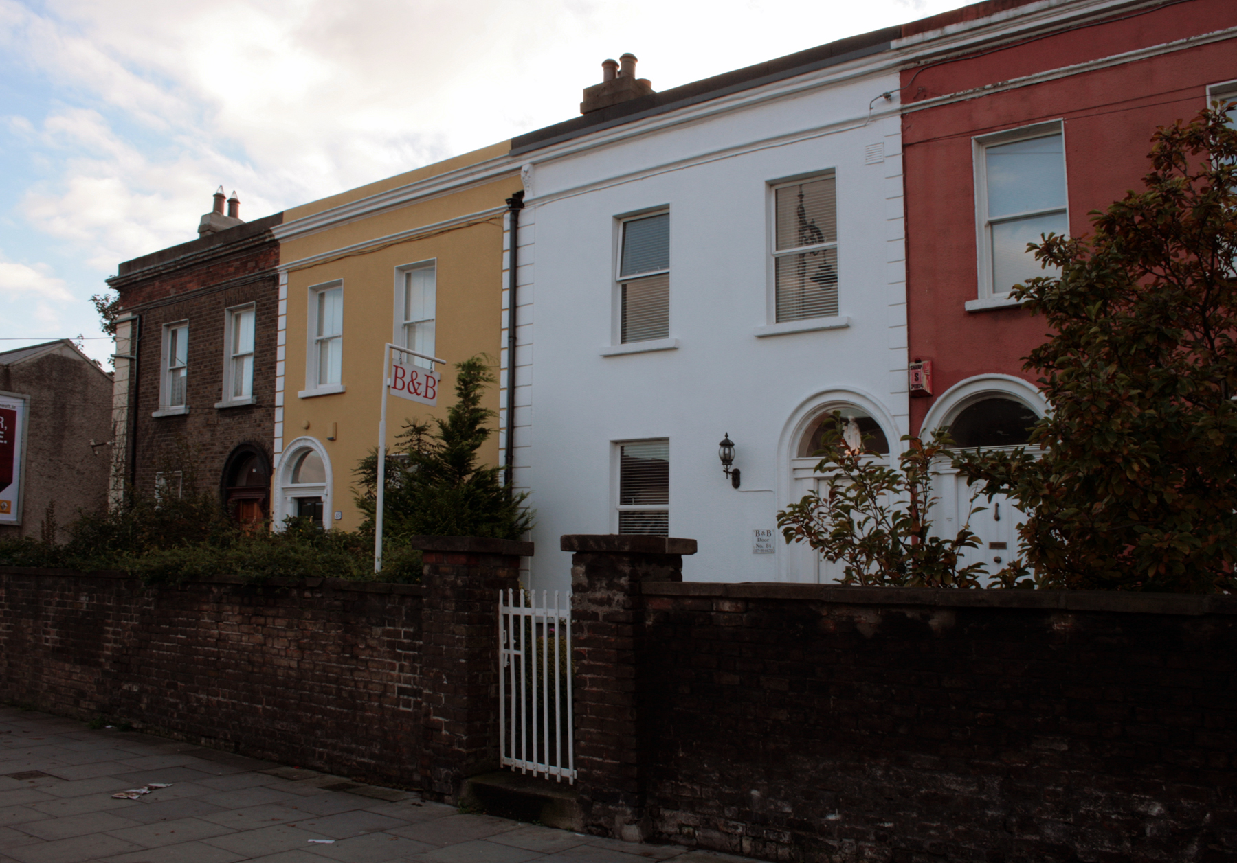 Fanlight shrine, 84 Manor Street, Dublin 7 Built Dublin