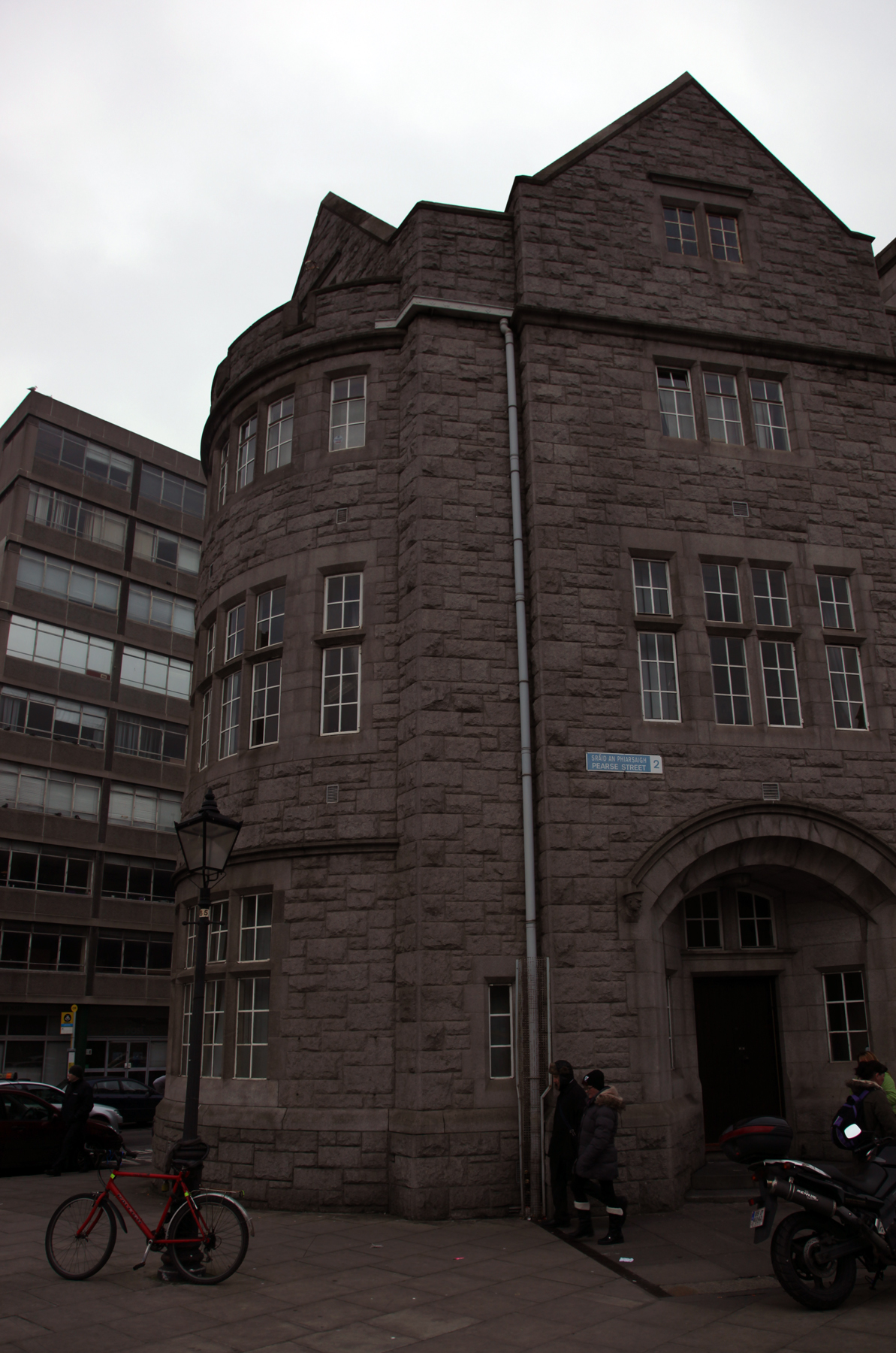 Gutter, Pearse Street Garda Station, Dublin 2 Built Dublin