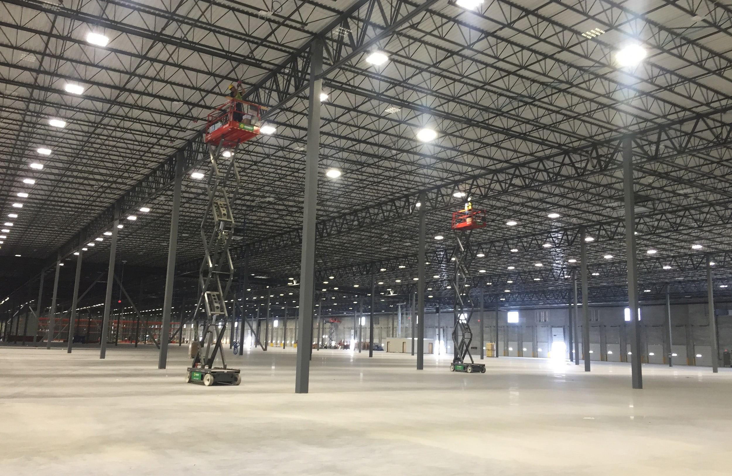 Bob’s Discount Furniture Warehouse Builtech