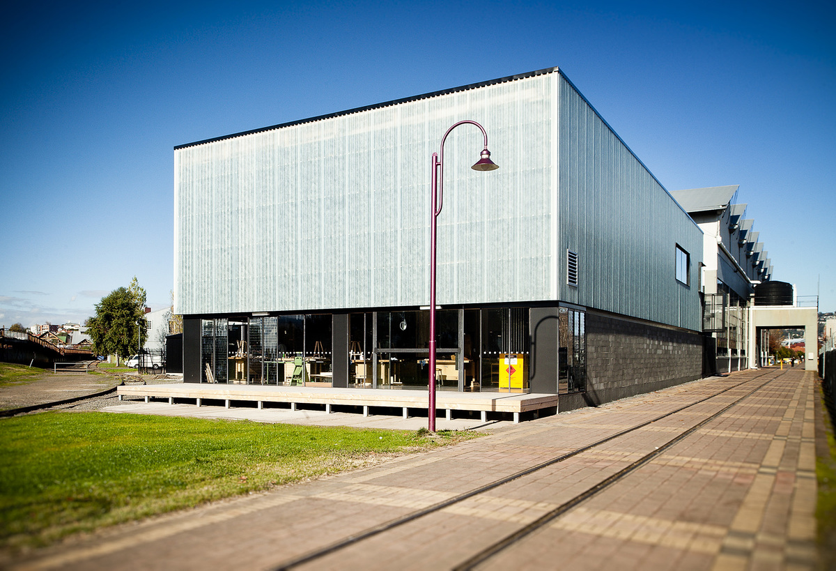 School of Furniture Design Builtworks