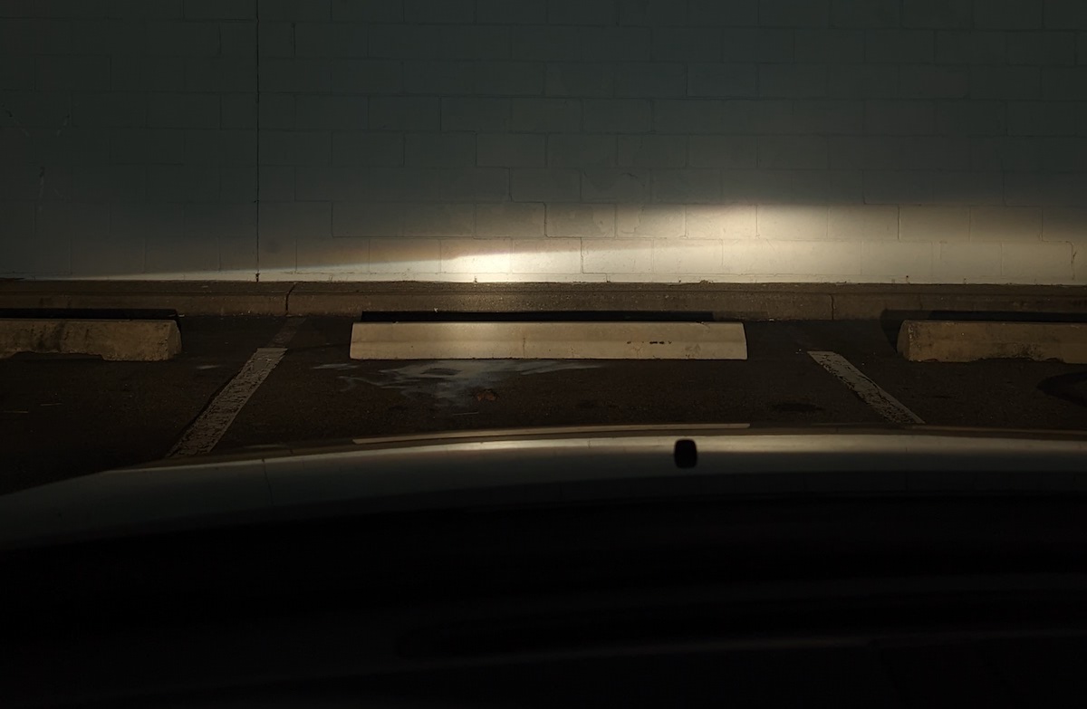 How to Adjust Headlights to Achieve a Perfect Aim