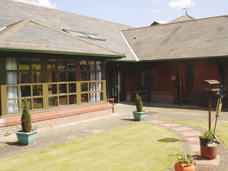 NEW GOSSOMS END Surgery