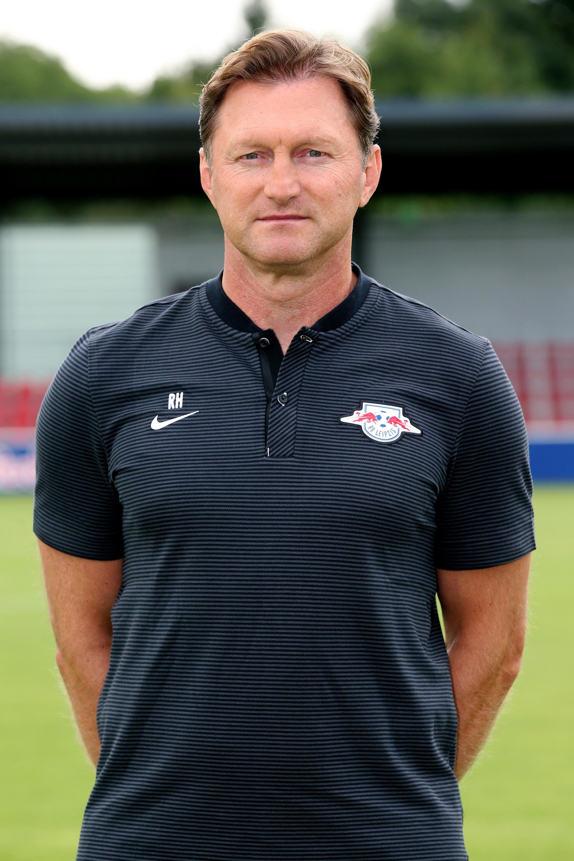 Report Bayern and Dortmund consider RB Leipzig manager